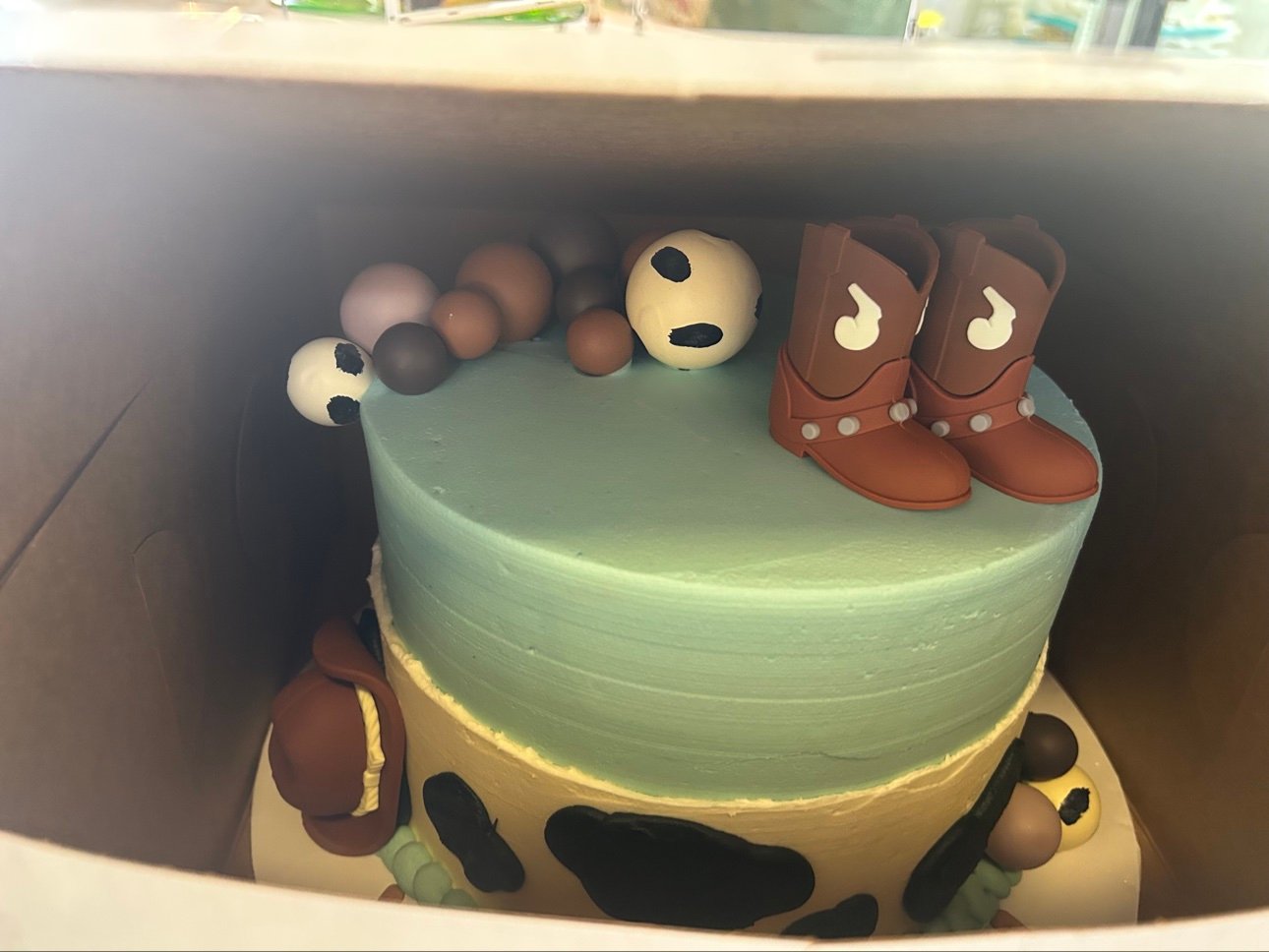 Western-themed birthday table setting